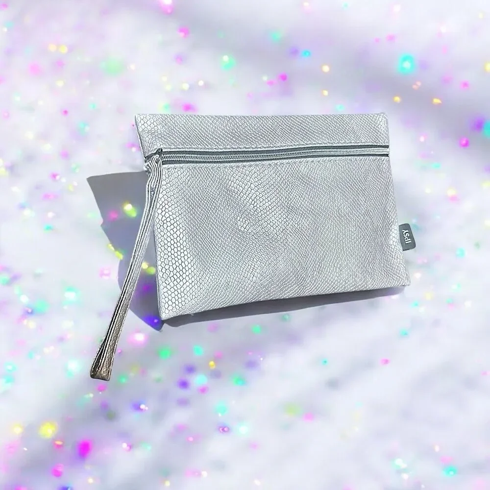 NOVEMBER 2024 Ipsy Glam Bag NWOB 5x7” - Bag only